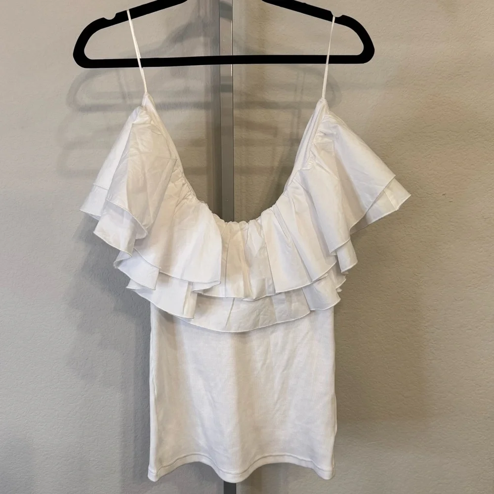 White Flutter Sleeve Ruffled Blouse - Picture 3 of 5